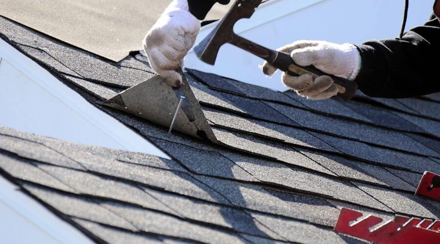 Professional residential roofers in Hurley, WI